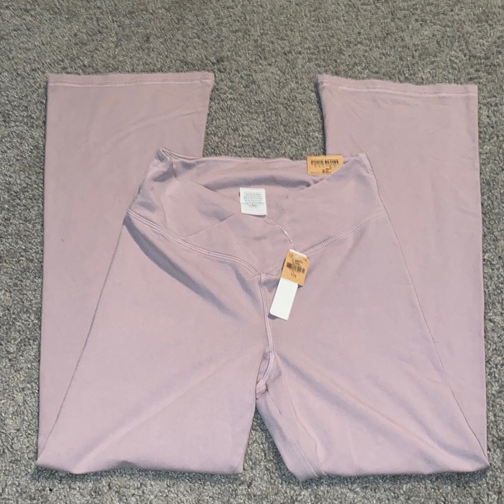 cross waisted yoga pants